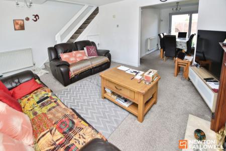 3 bedroom Semi-detached house for sale in Roydale Close, Loughborough, LE11