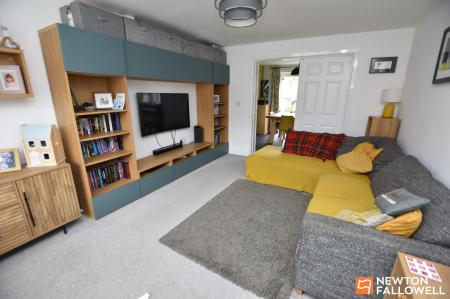 4 bedroom Detached house for sale in Sheepwash Way, East Leake, LE12