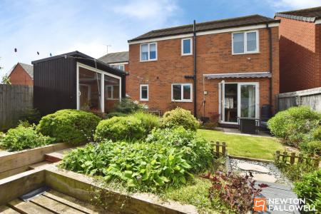 4 bedroom Detached house for sale in Sheepwash Way, East Leake, LE12