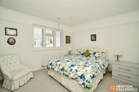 2 bedroom Detached bungalow for sale in Furrow Close, Rothley, LE7