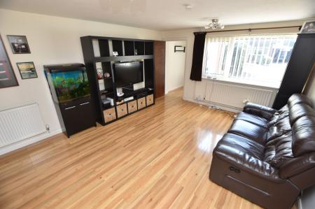 3 bedroom Semi-detached house for sale in Alston Drive, Loughborough, LE11