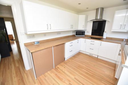 3 bedroom Semi-detached house for sale in Alston Drive, Loughborough, LE11