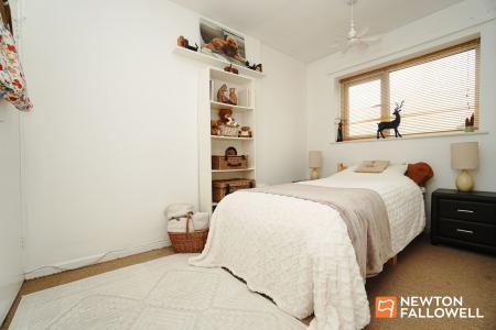 4 bedroom Link detached house for sale in Nanpantan Road, Loughborough, LE11