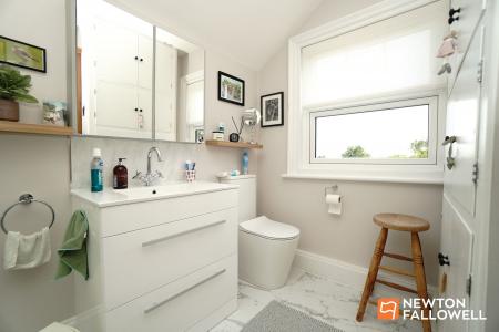2 bedroom End of terrace house for sale in Victoria Road, Woodhouse Eaves, LE12