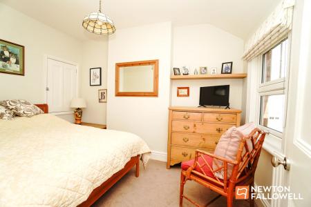 2 bedroom End of terrace house for sale in Victoria Road, Woodhouse Eaves, LE12