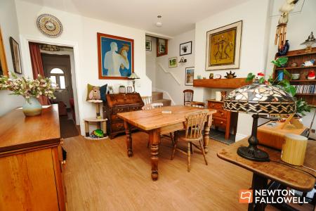 2 bedroom End of terrace house for sale in Victoria Road, Woodhouse Eaves, LE12