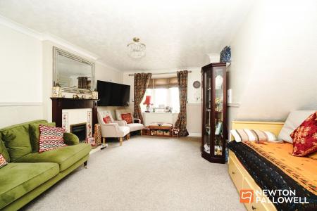 3 bedroom Terraced House for sale in Herriot Way, Loughborough, LE11