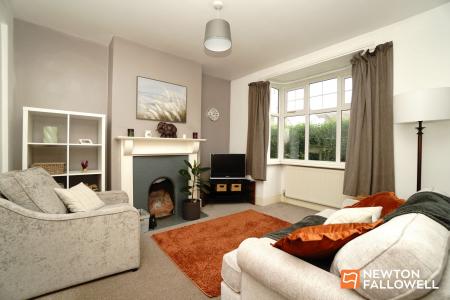 3 bedroom Terraced House for sale in Elms Grove, Loughborough, LE11