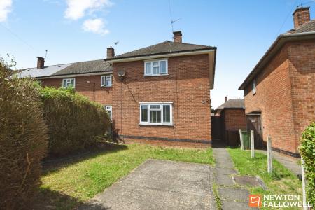 3 bedroom End of terrace house for sale in Sharpley Road, Loughborough, LE11