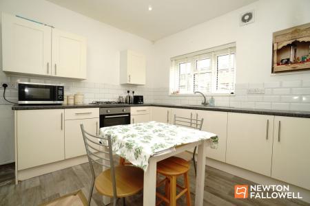 3 bedroom End of terrace house for sale in Sharpley Road, Loughborough, LE11