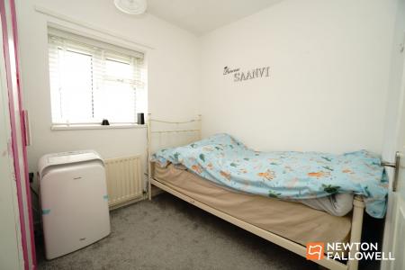 3 bedroom End of terrace house for sale in Sharpley Road, Loughborough, LE11