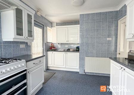 2 bedroom Detached bungalow for sale in Atherstone Road, Loughborough, LE11
