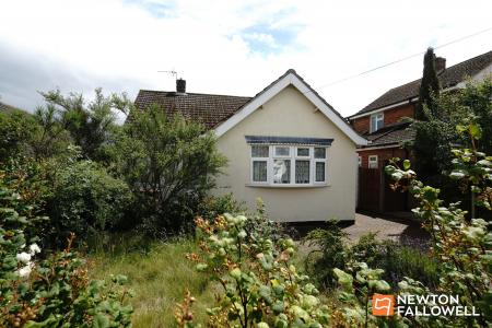 2 bedroom Detached bungalow for sale in Atherstone Road, Loughborough, LE11