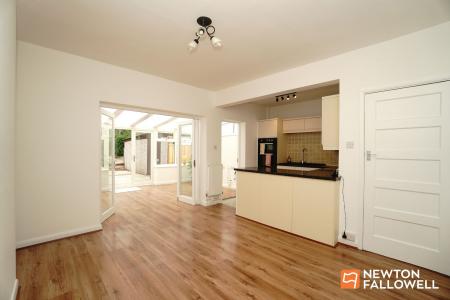 3 bedroom Semi-detached house for sale in Outwoods Drive, Loughborough, LE11