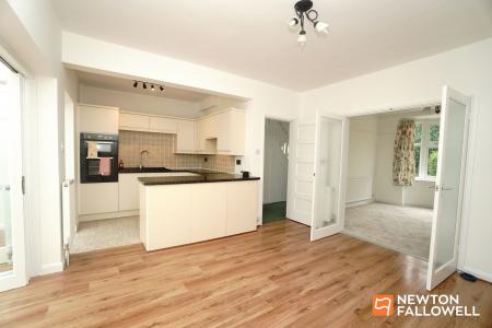 3 bedroom Semi-detached house for sale in Outwoods Drive, Loughborough, LE11