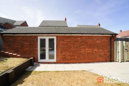 4 bedroom Detached house for sale in Doble Crescent, Hathern, LE12