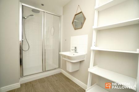 4 bedroom Detached house for sale in Doble Crescent, Hathern, LE12