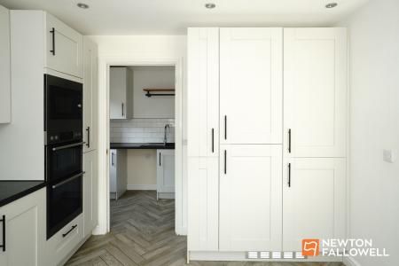 4 bedroom Detached house for sale in Doble Crescent, Hathern, LE12