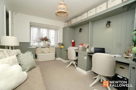 4 bedroom Detached house for sale in Doble Crescent, Hathern, LE12