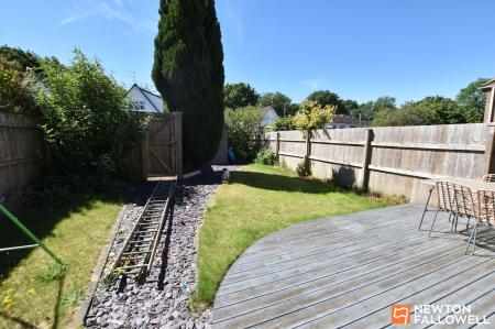 2 bedroom Semi-detached house for sale in Tamworth Close, Shepshed, LE12