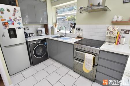 2 bedroom Semi-detached house for sale in Tamworth Close, Shepshed, LE12