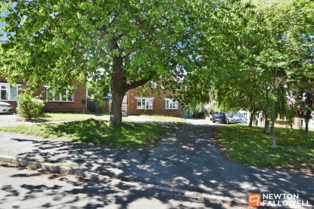2 bedroom Semi-detached house for sale in Tamworth Close, Shepshed, LE12