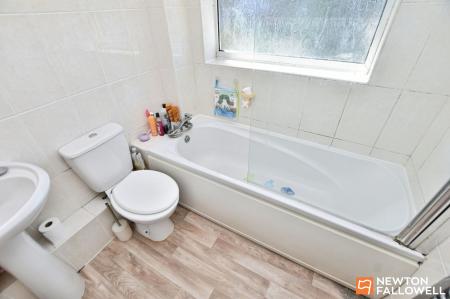 2 bedroom Semi-detached house for sale in Tamworth Close, Shepshed, LE12