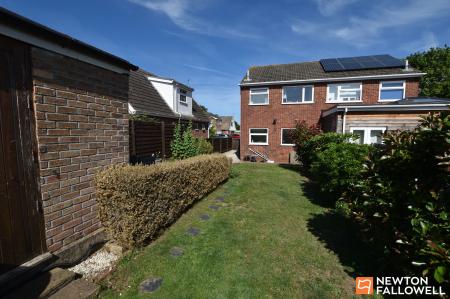 2 bedroom Semi-detached house for sale in Beaumaris Crescent, Shepshed, LE12