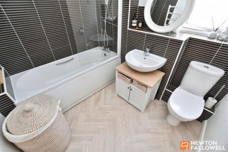 3 bedroom Detached house for sale in Highland Drive, Loughborough, LE11