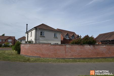 3 bedroom Detached house for sale in Highland Drive, Loughborough, LE11