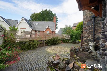 3 bedroom Detached house for sale in Church Hill, Woodhouse Eaves, LE12