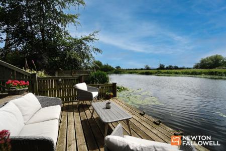 3 bedroom Semi-detached house for sale in Main Street, Normanton On Soar, LE12