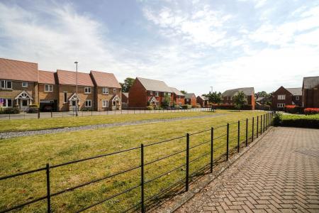 4 bedroom Detached house for sale in Wicket Close, Loughborough, LE11