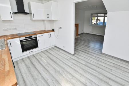 2 bedroom Terraced House for sale in Cabin Leas, Loughborough, LE11