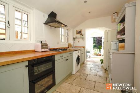 2 bedroom Terraced House for sale in Main Street, Woodhouse Eaves, LE12