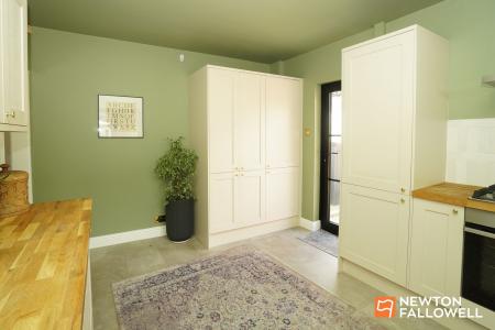 3 bedroom Detached bungalow for sale in Castledine Street, Loughborough, LE11