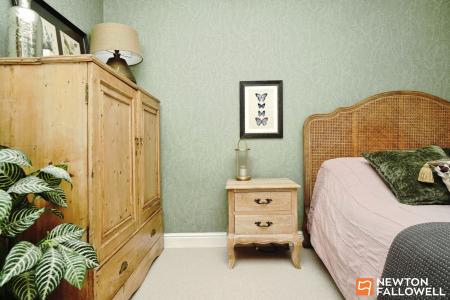 3 bedroom Detached bungalow for sale in Castledine Street, Loughborough, LE11