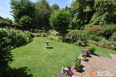 3 bedroom Detached bungalow for sale in The Paddock, Shepshed, LE12