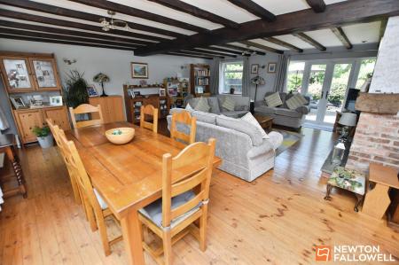 3 bedroom Detached bungalow for sale in The Paddock, Shepshed, LE12