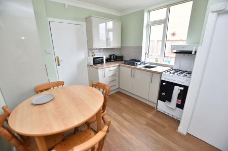 3 bedroom Semi-detached house for sale in Belton Road, Loughborough, LE11