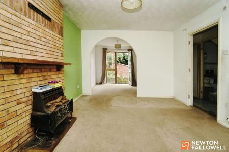 4 bedroom Semi-detached house for sale in Abberton Way, Loughborough, LE11