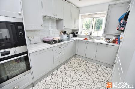 3 bedroom Terraced House for sale in Kegworth Road, Gotham, NG11