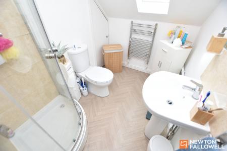 3 bedroom Terraced House for sale in Kegworth Road, Gotham, NG11
