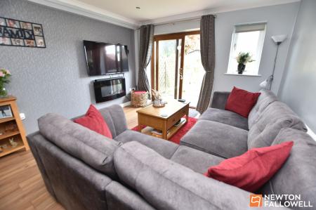 3 bedroom Terraced House for sale in Kegworth Road, Gotham, NG11