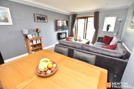 3 bedroom Terraced House for sale in Kegworth Road, Gotham, NG11