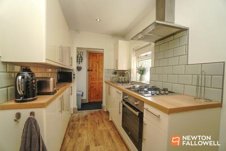 2 bedroom Terraced House for sale in Victoria Street, Loughborough, LE11