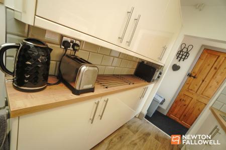 2 bedroom Terraced House for sale in Victoria Street, Loughborough, LE11