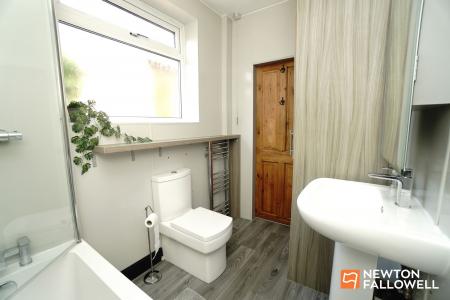 2 bedroom Terraced House for sale in Victoria Street, Loughborough, LE11