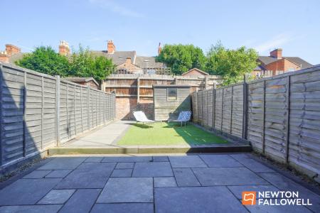 2 bedroom Terraced House for sale in Havelock Street, Loughborough, LE11