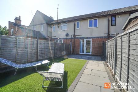 2 bedroom Terraced House for sale in Havelock Street, Loughborough, LE11